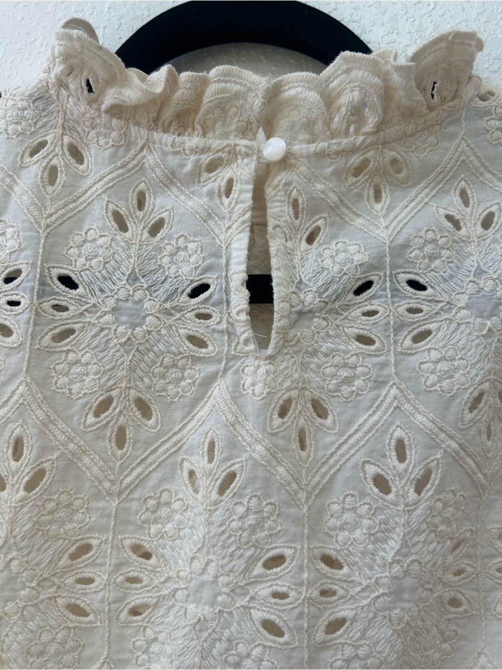 Sezane Lousiah Ecru Lace Eyelet Ruffle-Neck Blouse women’s size medium - Picture 7 of 12